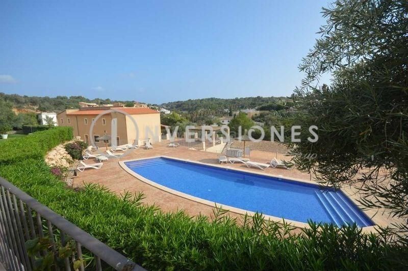 Piscina de Casa adosada en venda en Manacor amb Aire condicionat, Calefacció i Jardí privat