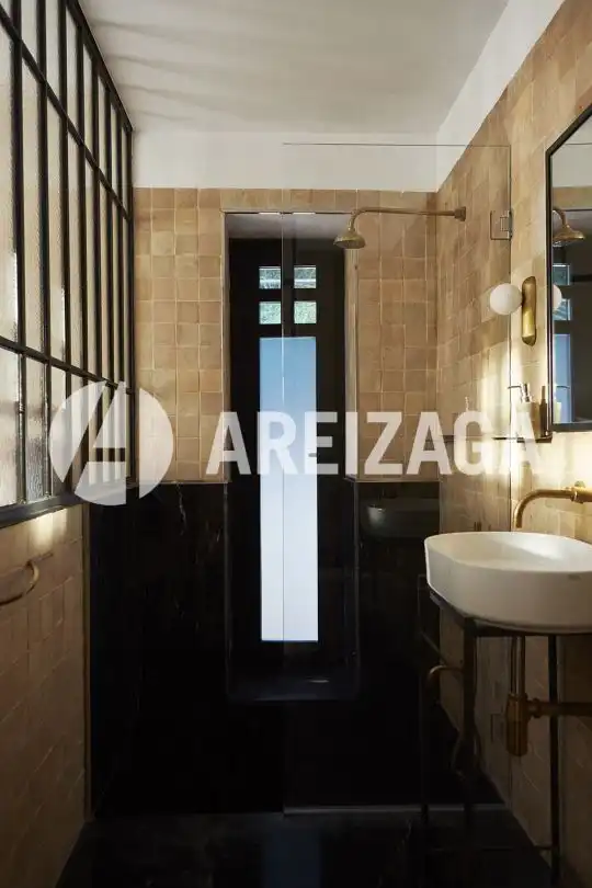 Edificio en venta en Ulia Pasealekua, 184, Ategorrieta - Ulia