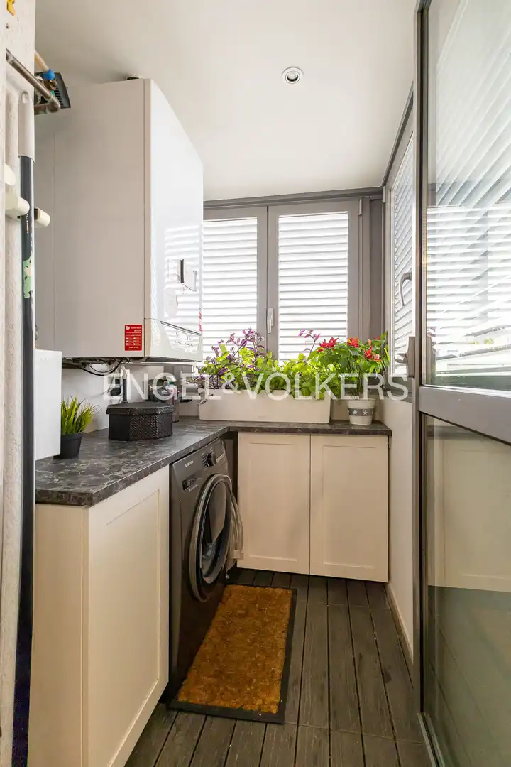 Kitchen of Duplexes for sale in La Moraleja  with Air Conditioner, Heating and Terrace