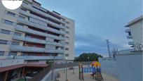 Exterior view of Flat for sale in Terrassa  with Swimming Pool