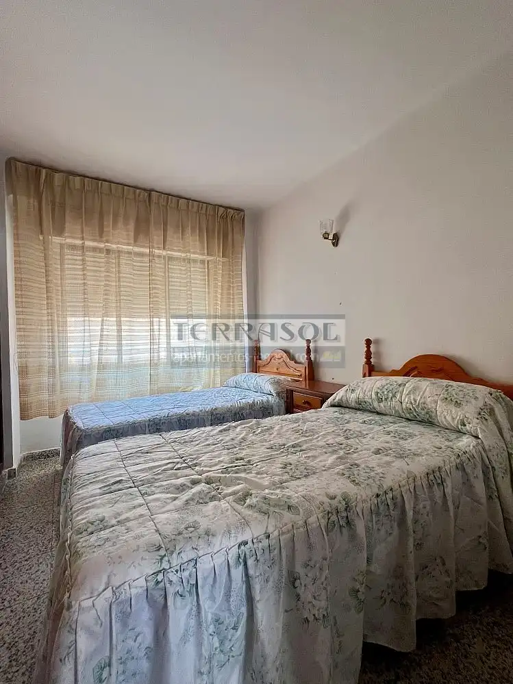 Dormitori de Apartament en venda en Vélez-Málaga amb Terrassa i Moblat