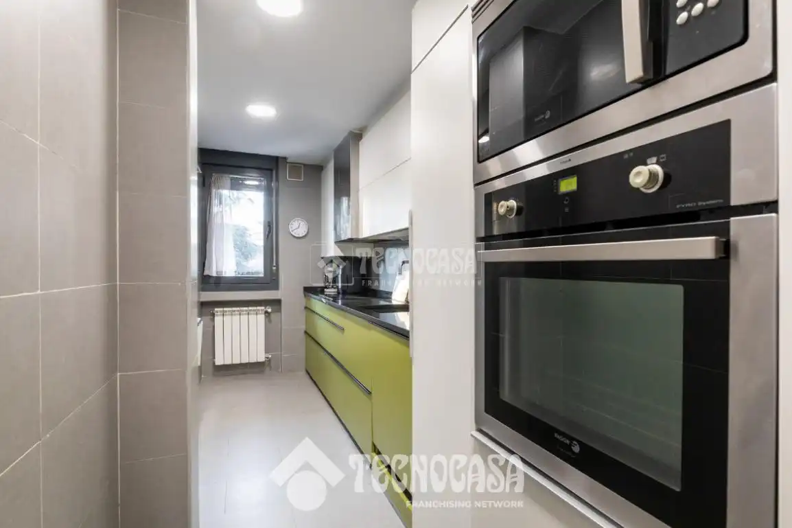 Cocina de Piso en venta en Torrelodones con Aire acondicionado, Calefacción y Terraza