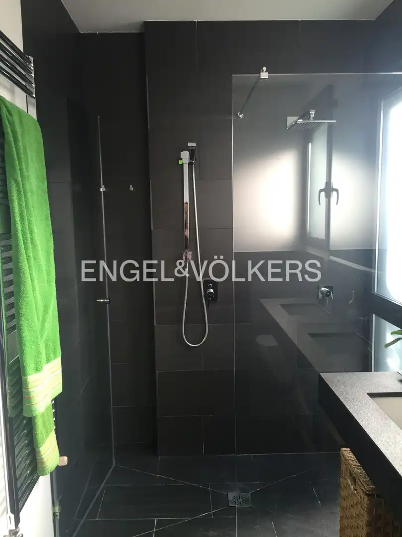 Baño de Casa o chalet de alquiler en Torrelodones con Aire acondicionado, Calefacción y Jardín privado