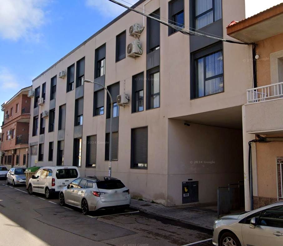 Vista exterior de Planta baja en venta en Alameda de la Sagra con Calefacción