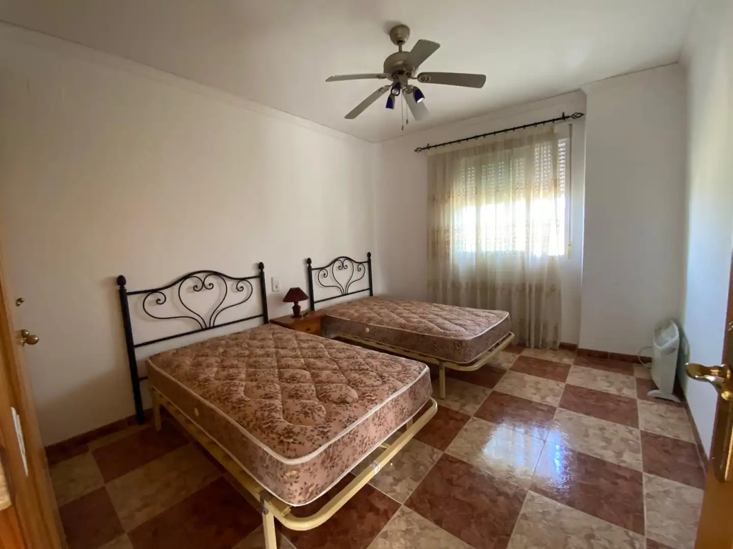 Schlafzimmer von Haus oder Chalet zum Verkauf in Gandia mit Heizung, Terrasse und Möbliert