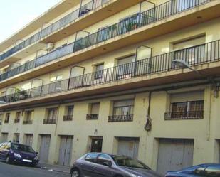 Vista exterior de Pis en venda en Figueres