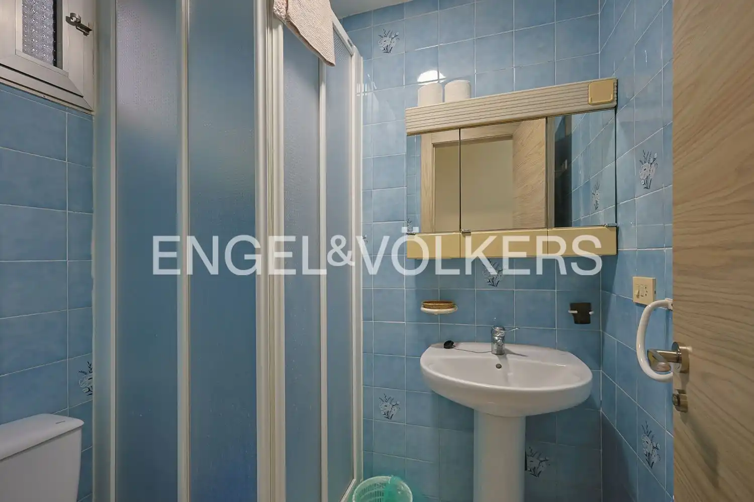 Badezimmer von Wohnung zur Miete in Valencia mit Klimaanlage, Heizung und Möbliert