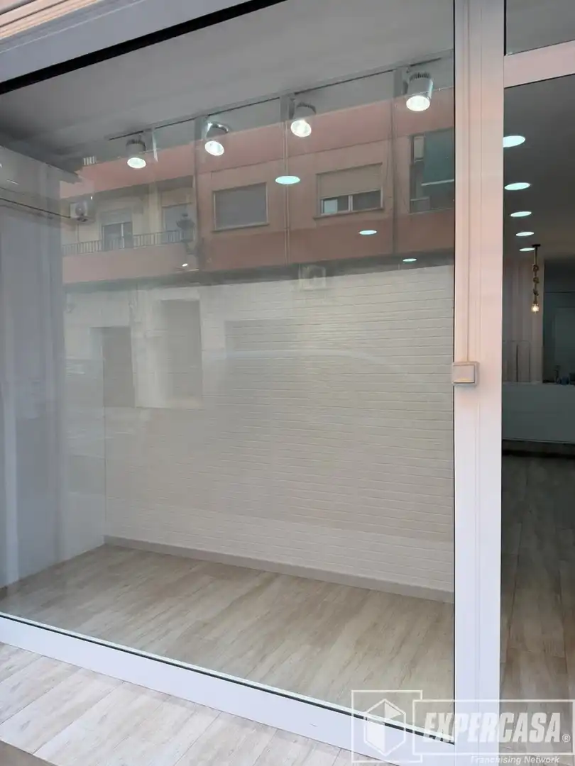 Geschaftsraum zur Miete in Valencia