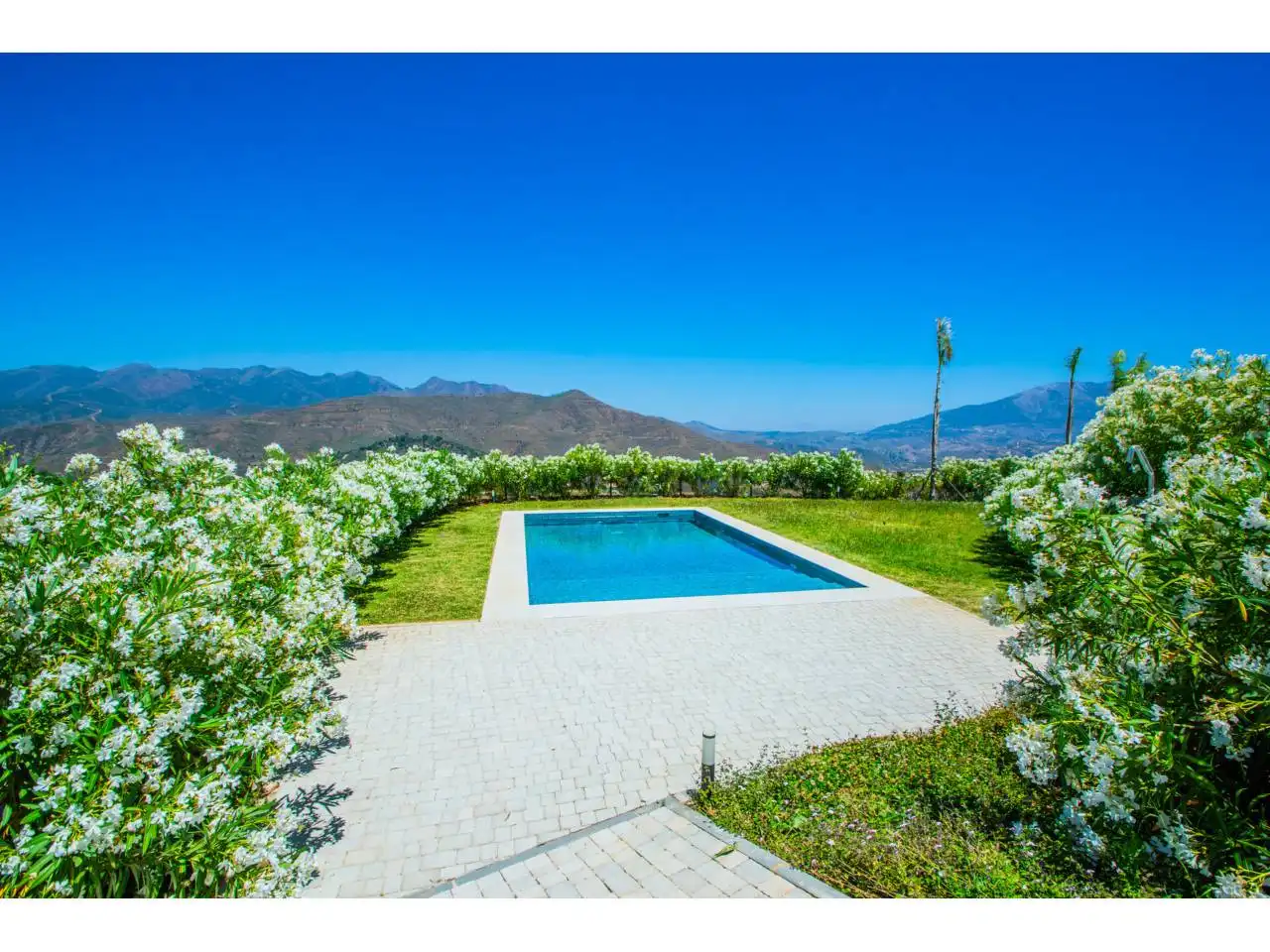 Jardín de Casa o chalet en venta en Marbella con Aire acondicionado, Calefacción y Jardín privado