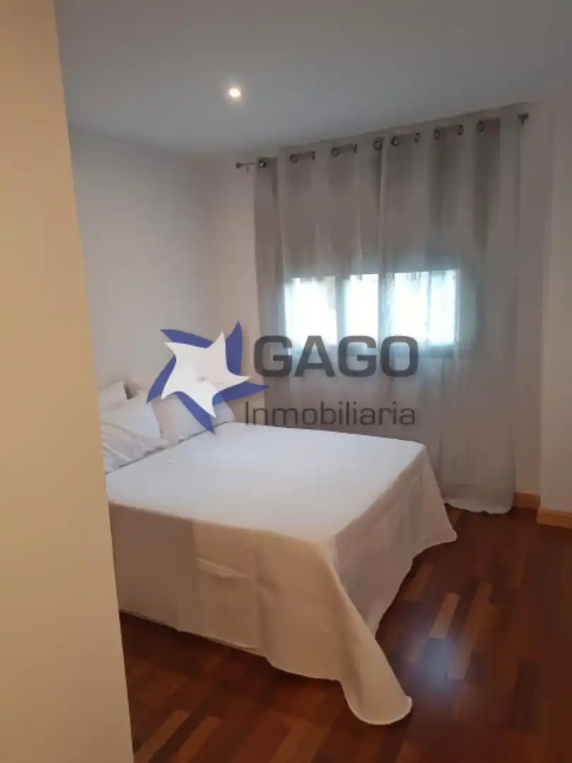 Bedroom of Flat for sale in Córdoba  with Air Conditioner, Heating and Storage room