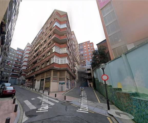 Garaje en Venta en Iturribide Zeharkalea, 2 en Solokoetxe