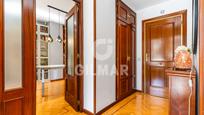 Flat for sale in  Madrid Capital  with Air Conditioner and Swimming Pool