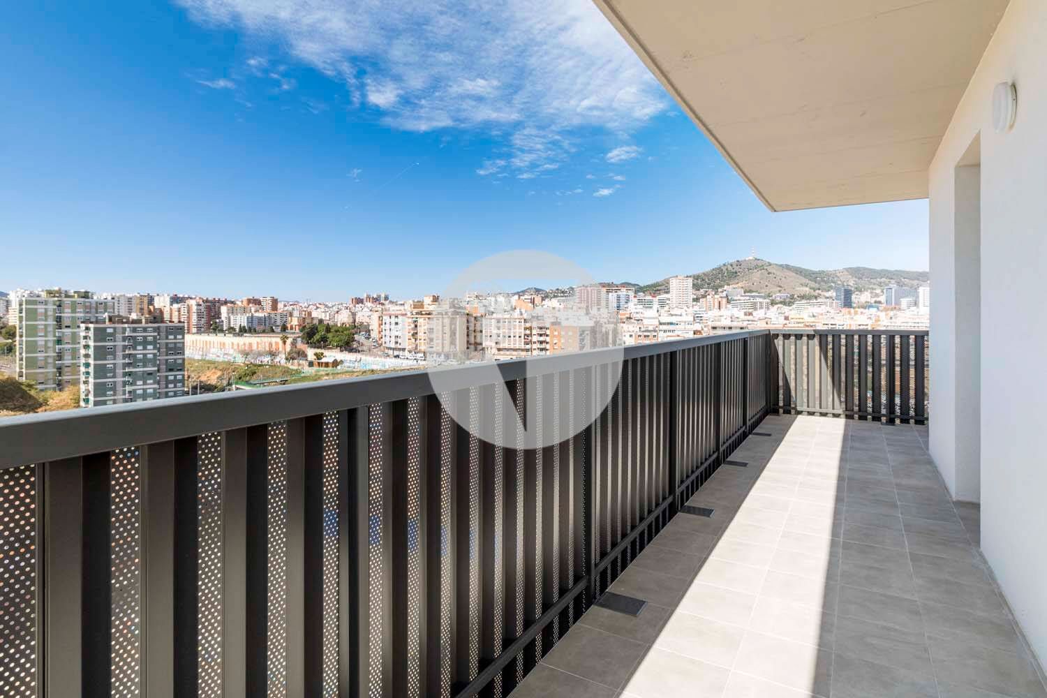 Exterior view of Flat to rent in L'Hospitalet de Llobregat  with Air Conditioner, Heating and Terrace