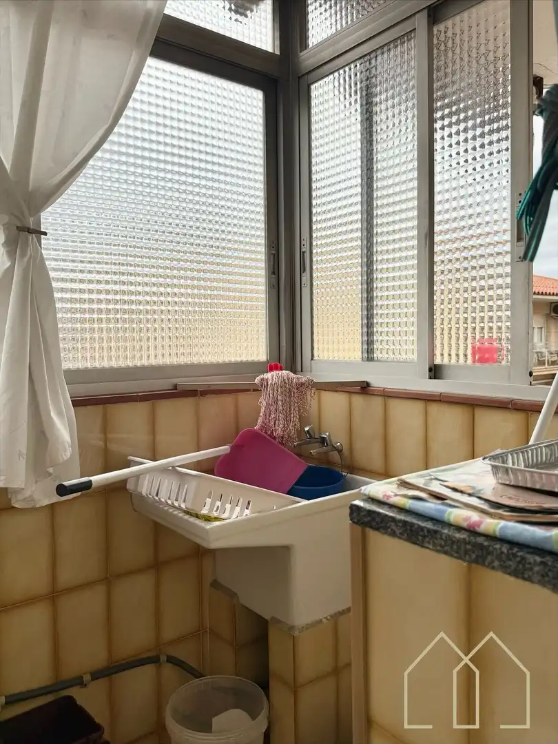 Bany de Pis en venda en Girona amb Calefacció, Terrassa i Traster