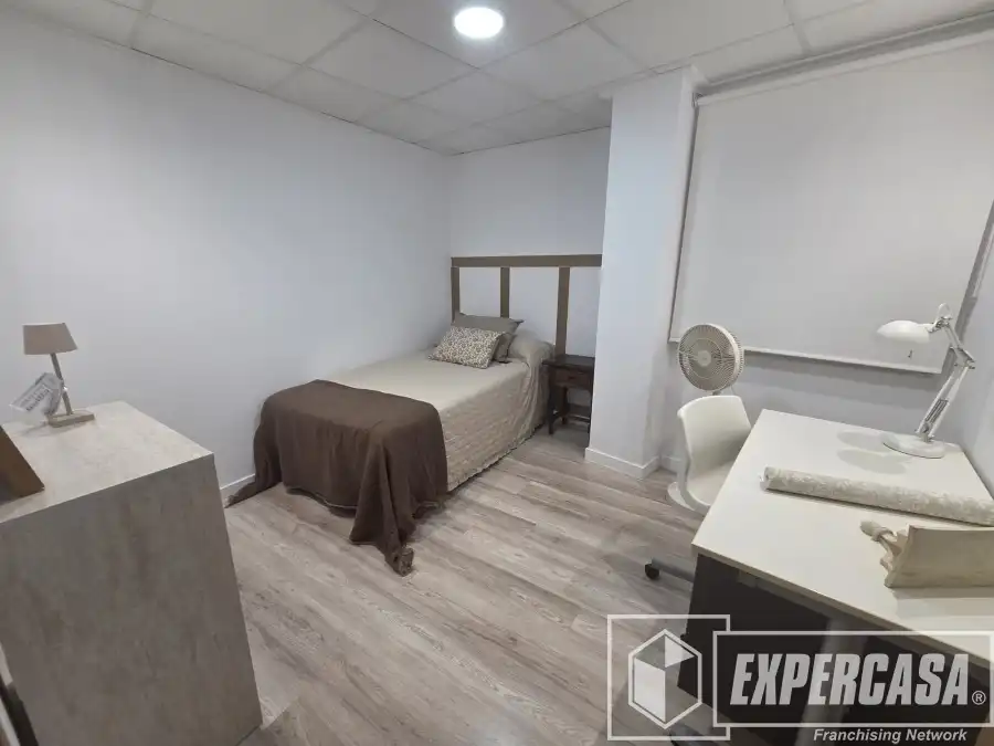 Bedroom of Flat for rent in Alzira  with Furnished
