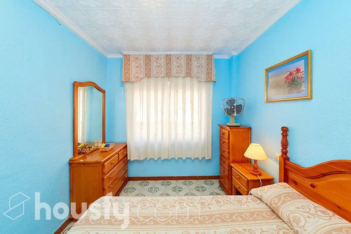 Habitación de Piso en venta en San Pedro del Pinatar con Aire acondicionado, Terraza y Amueblado