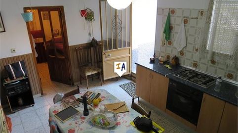 Foto 4 de Casa adosada en venta en Alcaudete, Jaén