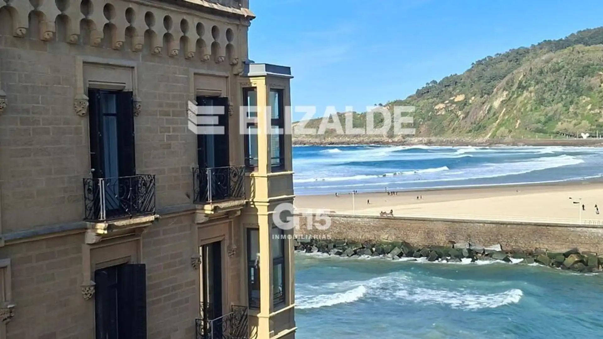 Exterior view of Flat for sale in Donostia - San Sebastián   with Heating, Terrace and Balcony