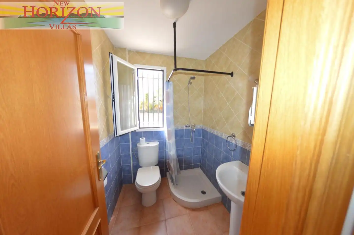 Bathroom of Duplexes for sale in Zurgena  with Air Conditioner, Private garden and Terrace