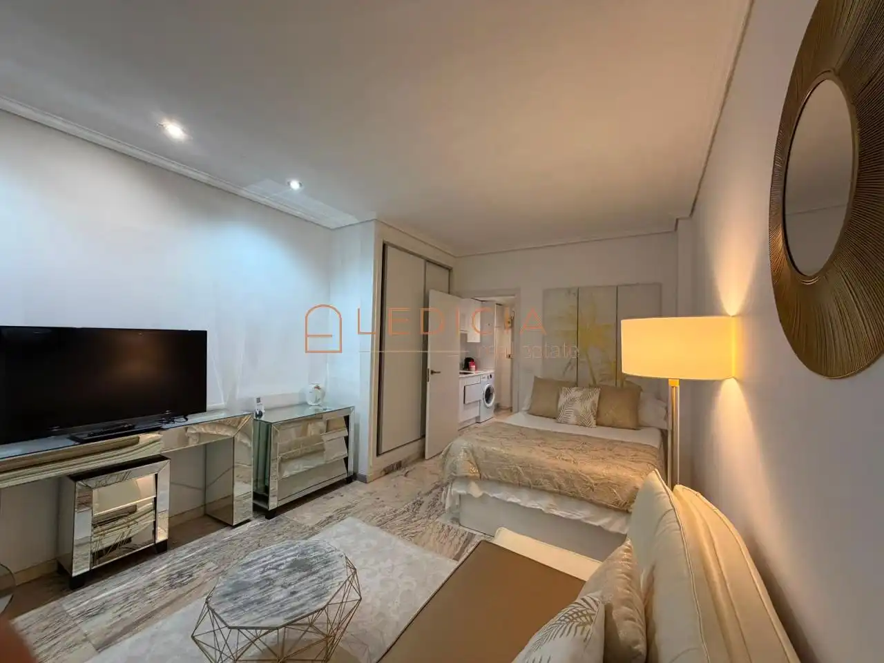 Habitación de Estudio de alquiler en Vigo  con Calefacción y Amueblado