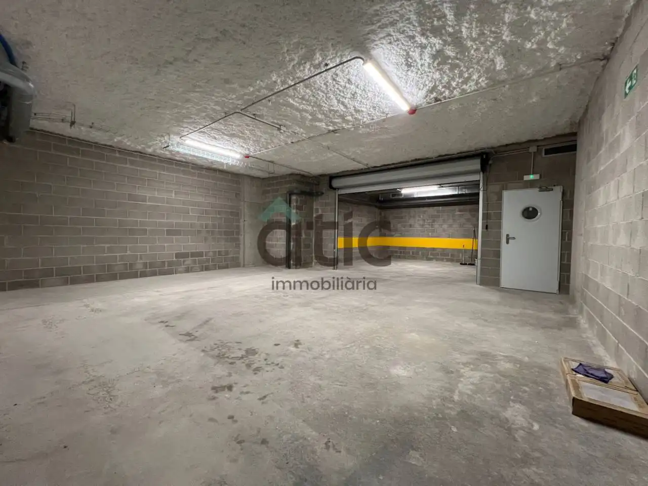 Parkplatz von Geschaftsraum zur Miete in Manresa