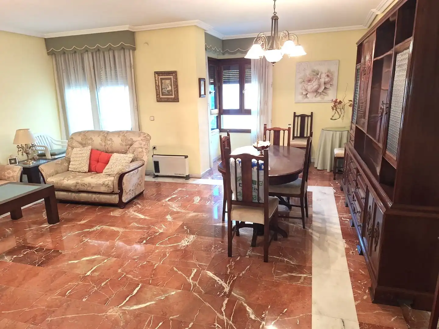 Flat with terrace for sale in Centro, imagen 3