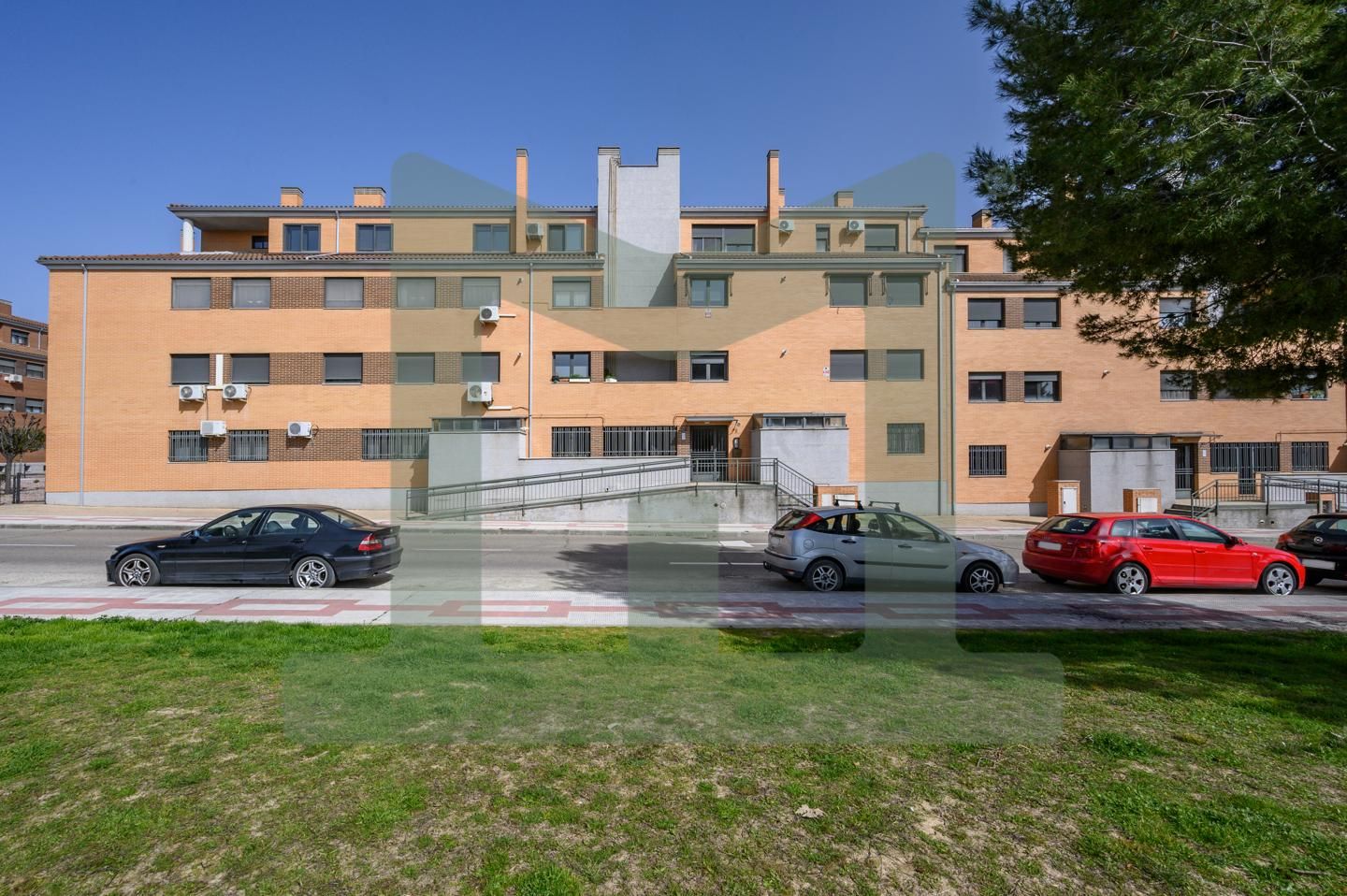 Vista exterior de Planta baja en venta en Illescas con Aire acondicionado, Calefacción y Terraza