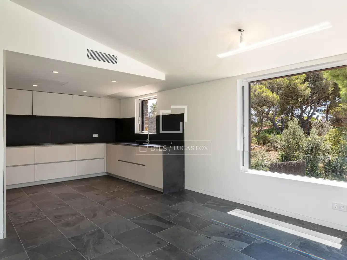 Kitchen of Houses for sale in Cadaqués  with Air Conditioner, Private garden and Terrace