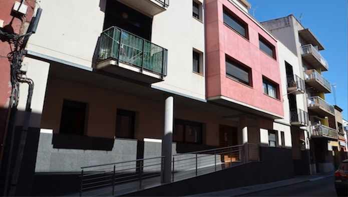 Exterior view of Box room for sale in Figueres