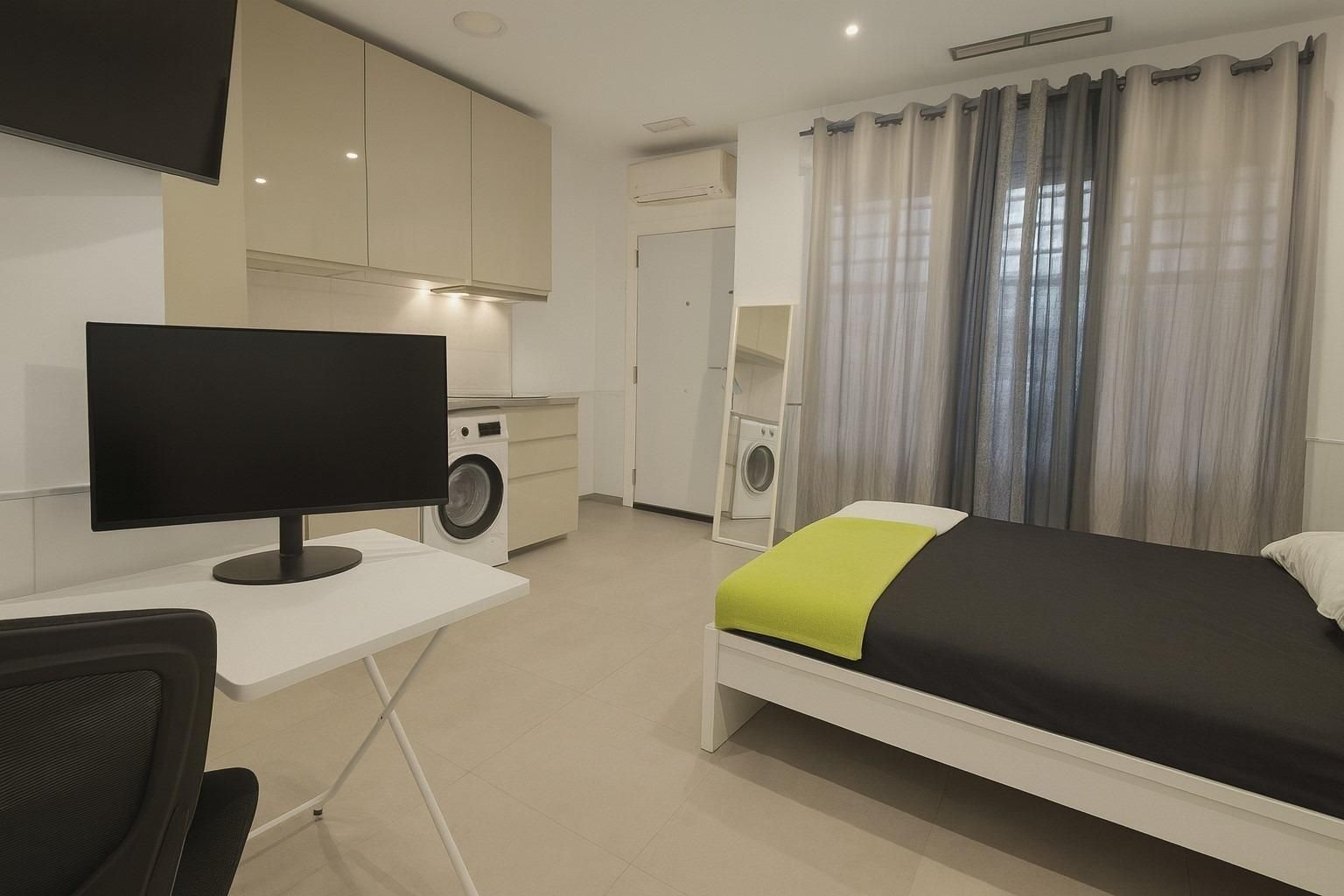 Bedroom of Study for sale in  Madrid Capital  with Air Conditioner and Heating