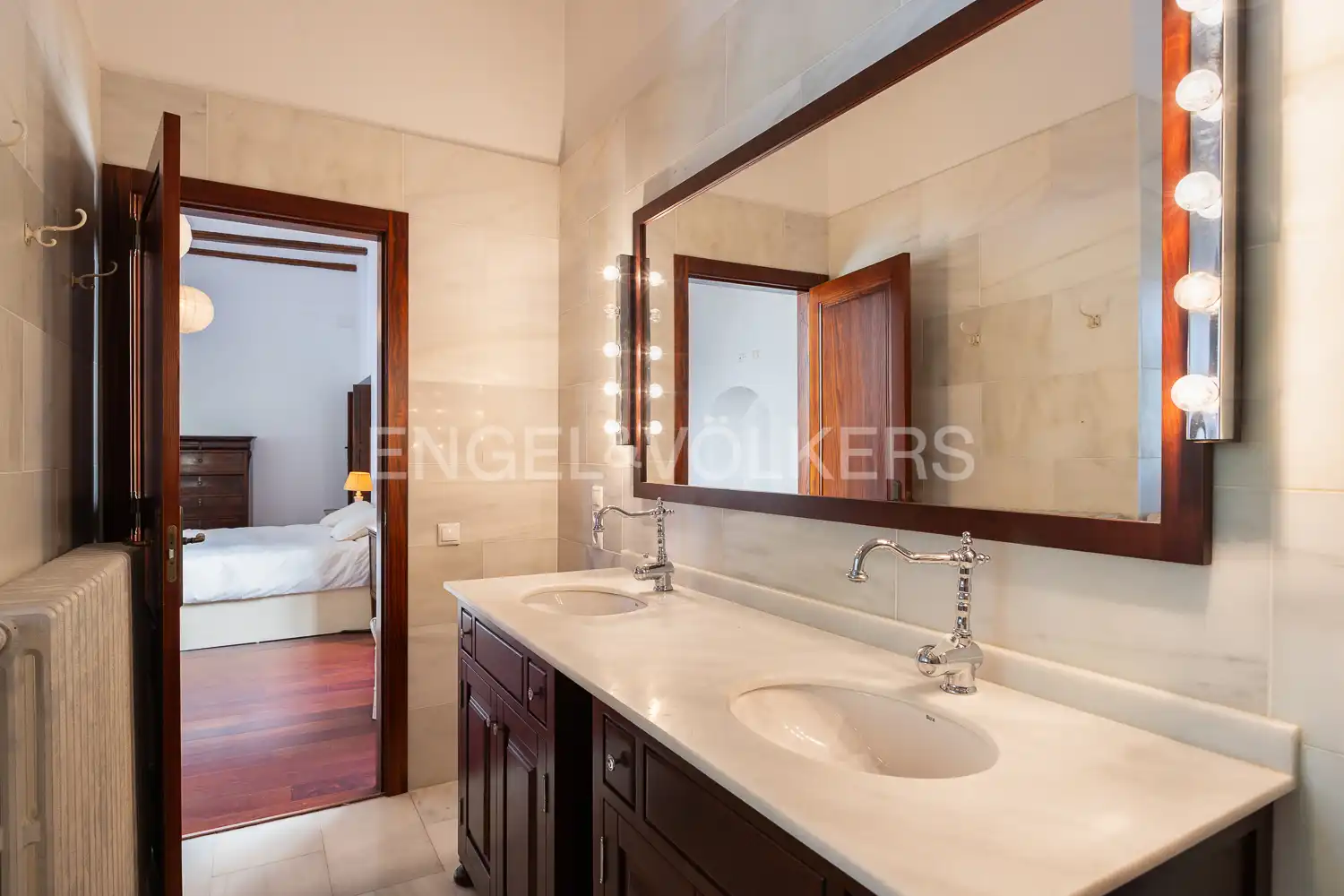 Baño de Casa o chalet en venta en Manuel con Aire acondicionado, Calefacción y Parquet