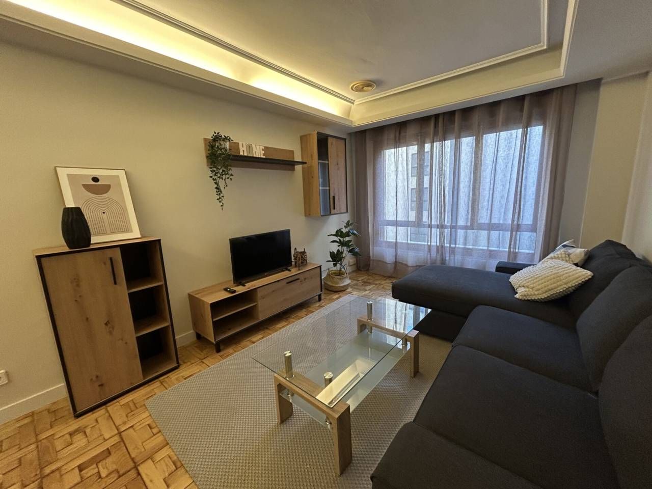 Flat for sale in GENERAL ELORZA, Salesas - Foncalada - Campoamor, Centro - Casco Histórico