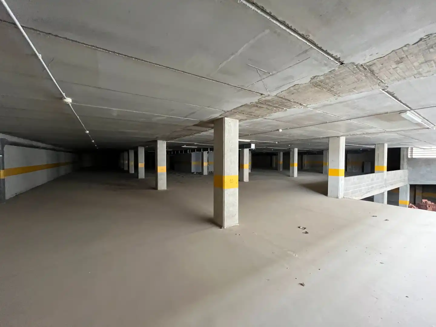 Edificio en venta en Plaça Ramon Folch, Bellpuig