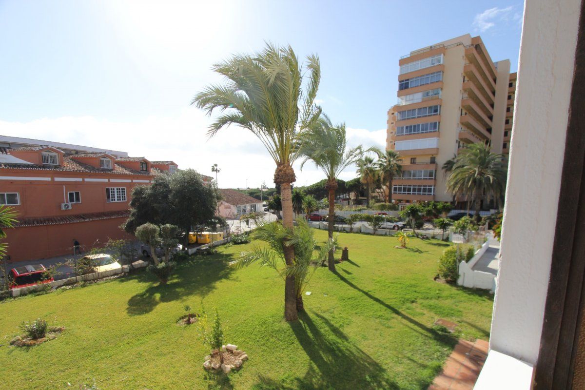 Exterior view of Study to rent in Mijas  with Private garden