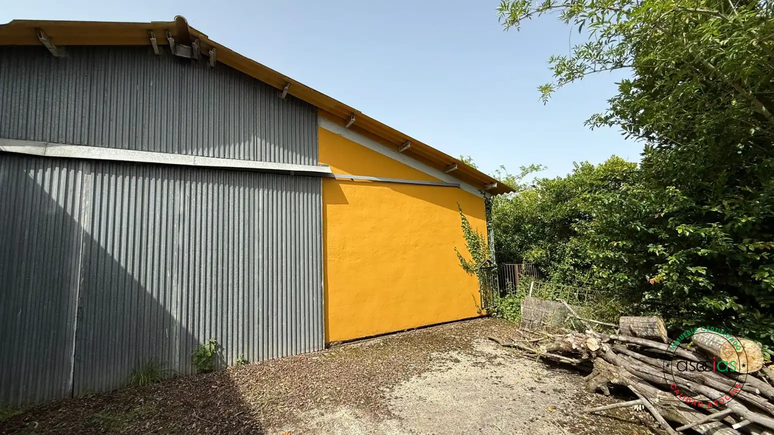 Exterior view of Industrial buildings for sale in Siero