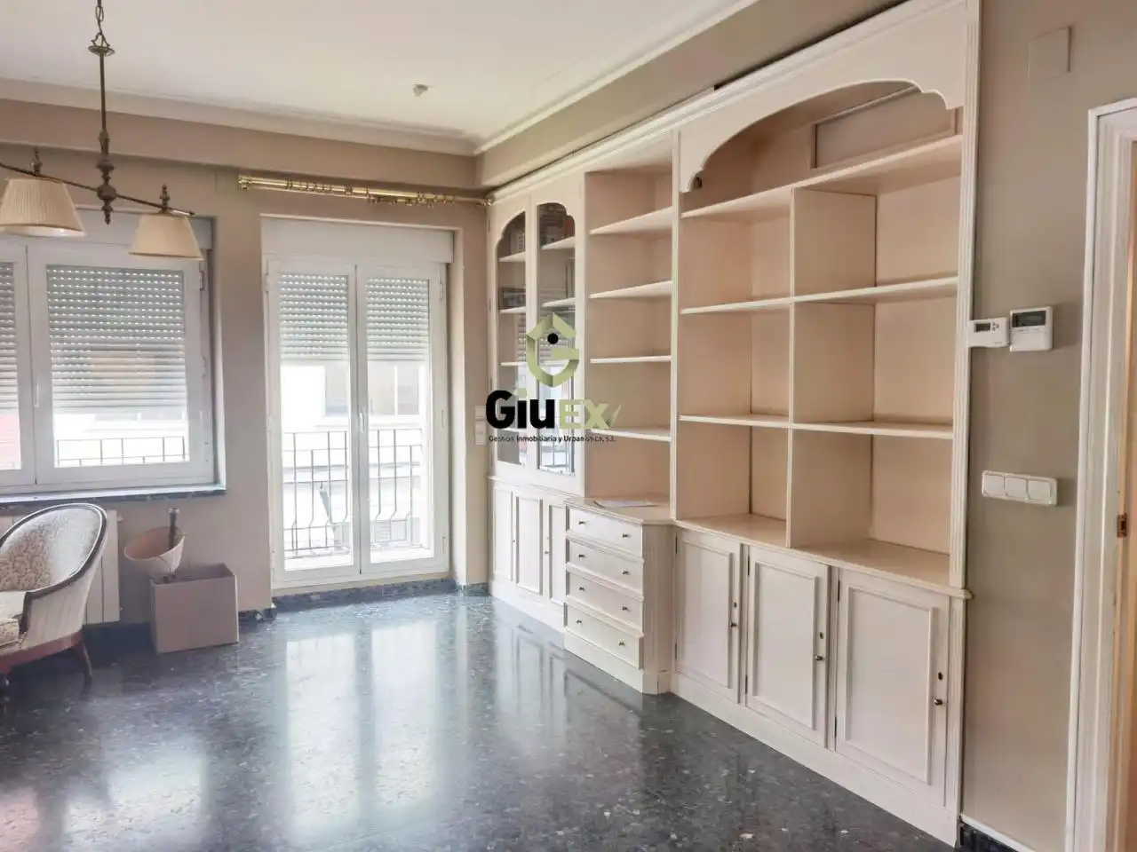 Piso con ascensor en venta en Santa Marina, imagen 2