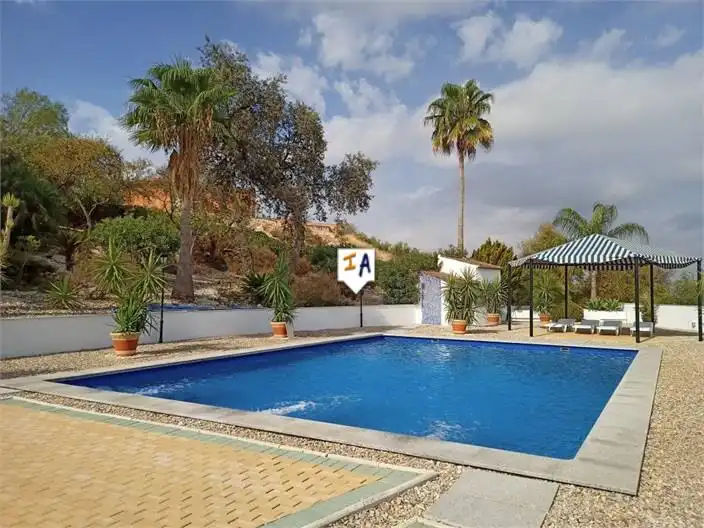 Piscina de Casa o chalet en venta en Herrera con Aire acondicionado, Terraza y Trastero