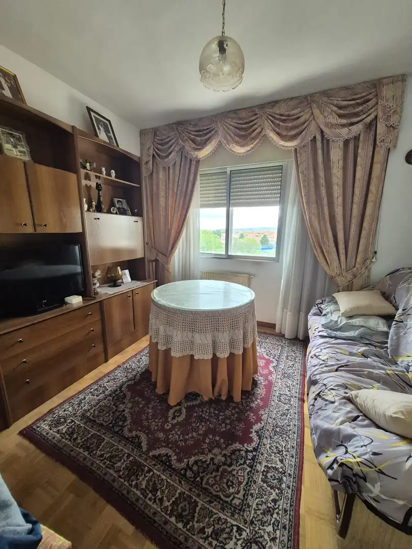 Wohnzimmer von Wohnung zum Verkauf in Ávila mit Heizung, Terrasse und Abstellraum