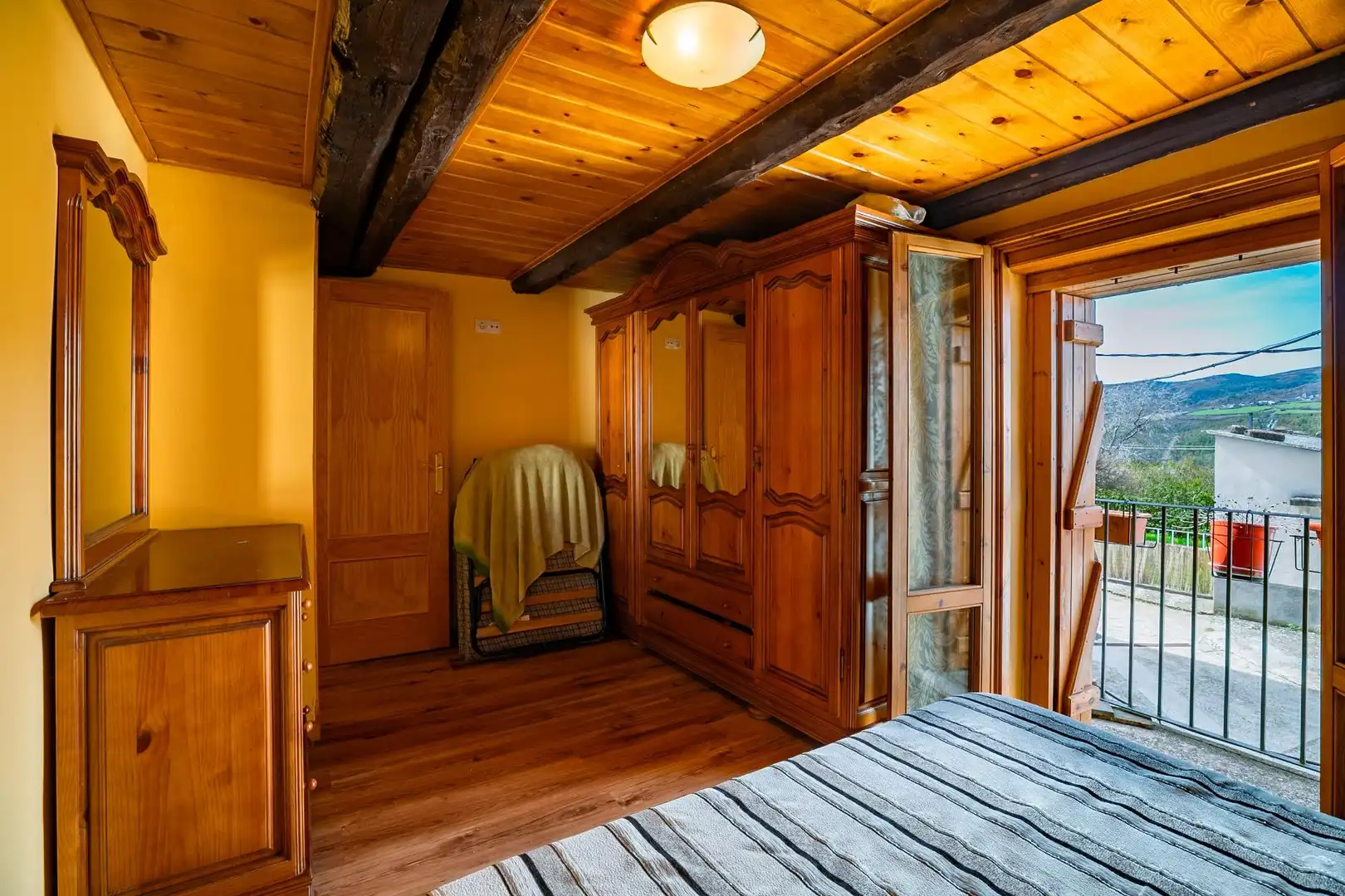 Habitación de Finca rústica en venta en Aisa con Calefacción