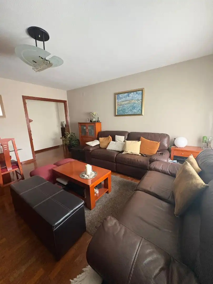 Piso con ascensor en venta en Calle Pedro Pérez Villar, imagen 2