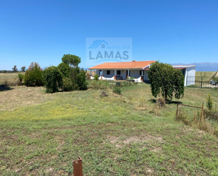 Country house for sale in Navalmoral de la Mata