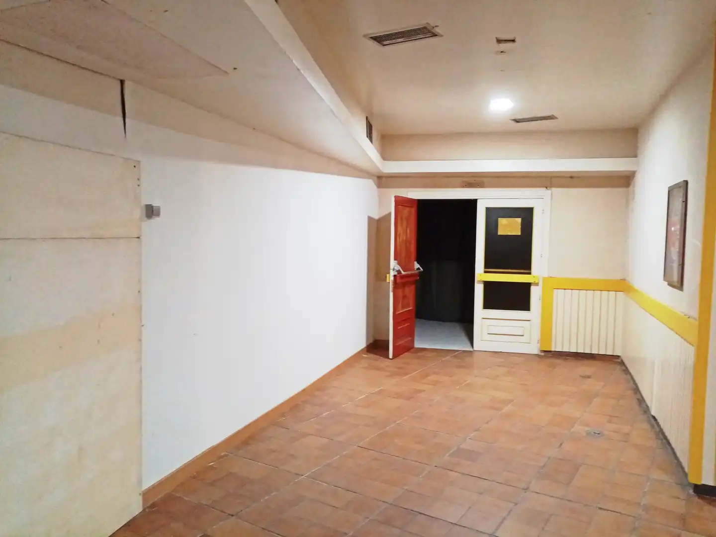 Gebäude zur Miete in Yunquera de Henares
