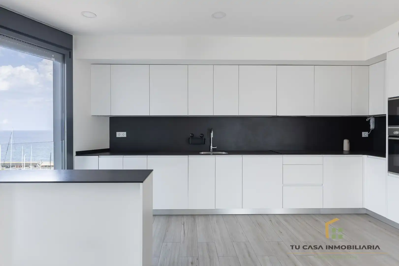 Attic for sale in Mare Nostrum, Port