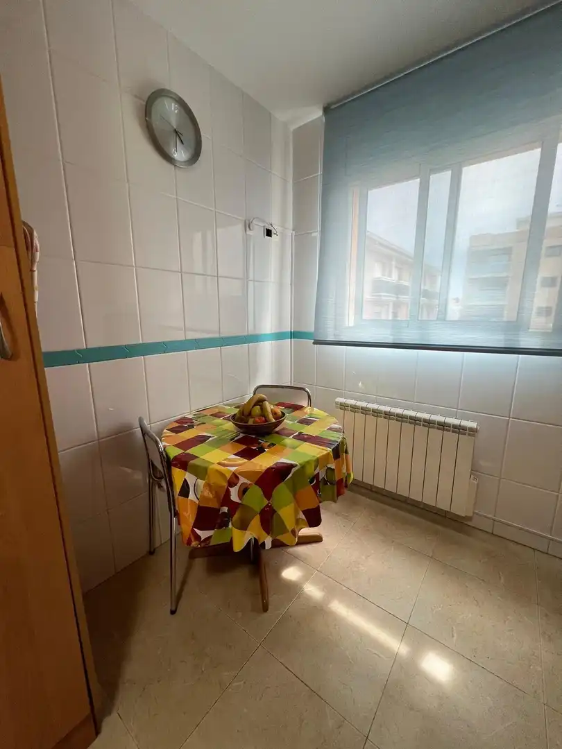 Cuina de Casa o xalet en venda en Creixell amb Calefacció i Jardí privat