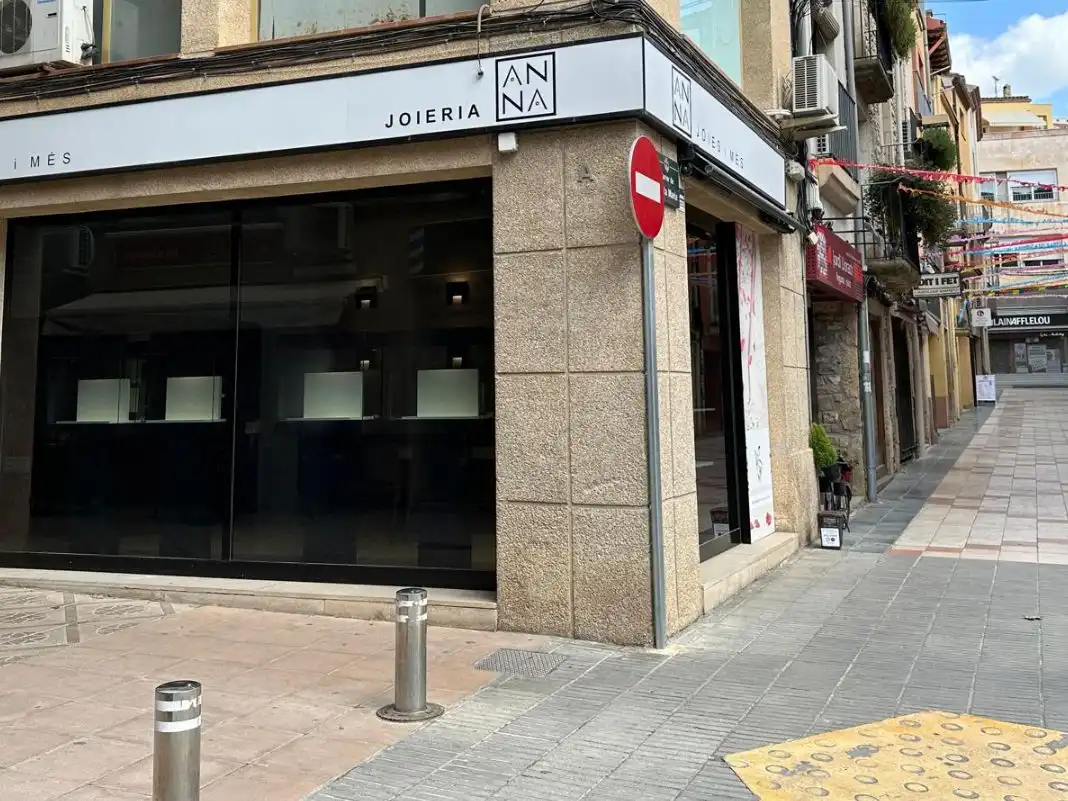 Locale commerciale in vendita a Carrer de Santa Maria 15, imagen 5