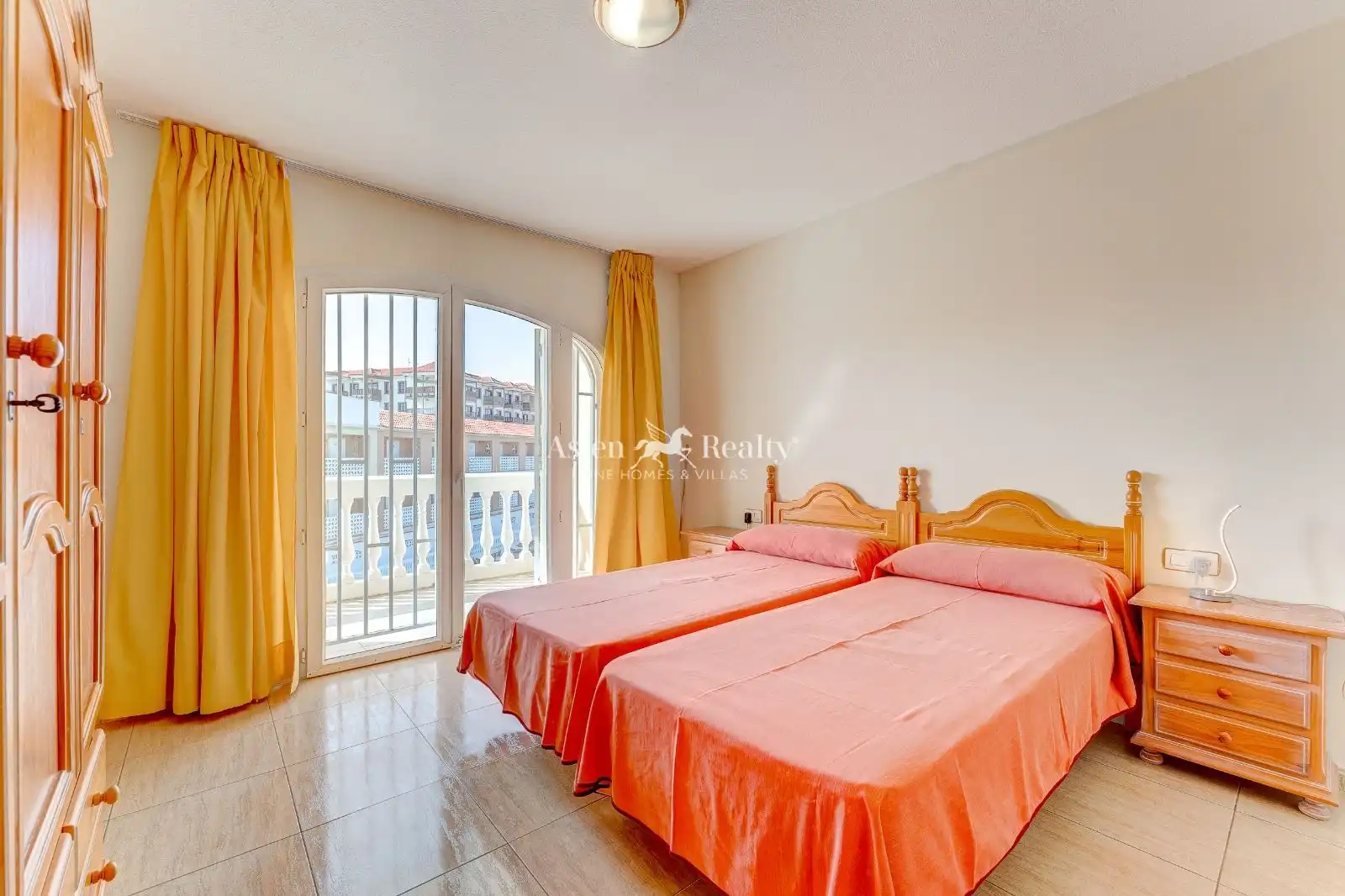 Others with lift for sale in Guargacho, imagen 52