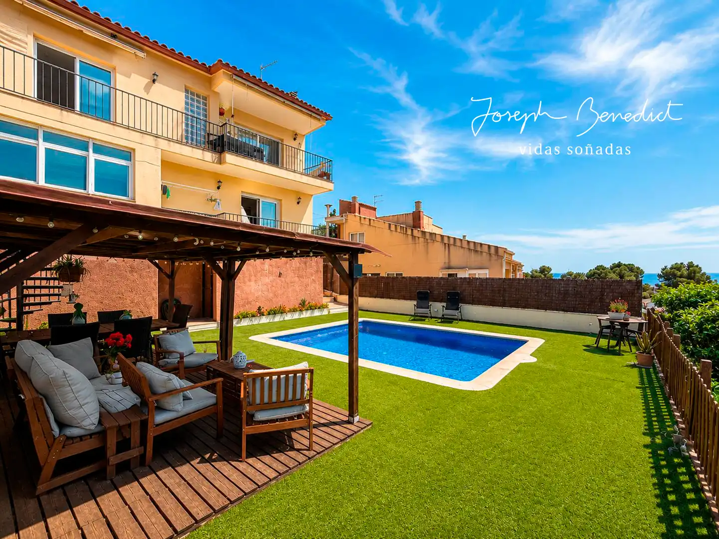 Terrassa de Casa o xalet en venda en Calafell amb Aire condicionat, Calefacció i Jardí privat