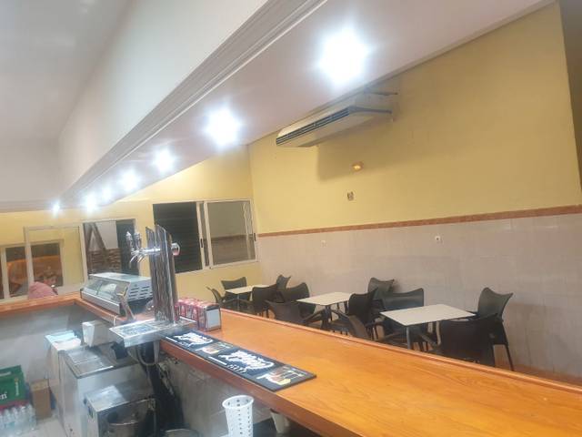 Local comercial en Alquiler en Carrer Nostra Senyora dels Angels, 15 en Los Ángeles