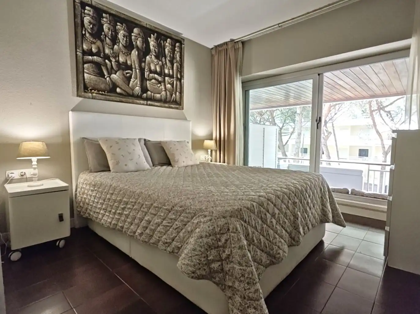 Habitación de Apartamento en venta en Castell d'Aro, Platja d'Aro i s'Agaró con Calefacción, Terraza y Amueblado