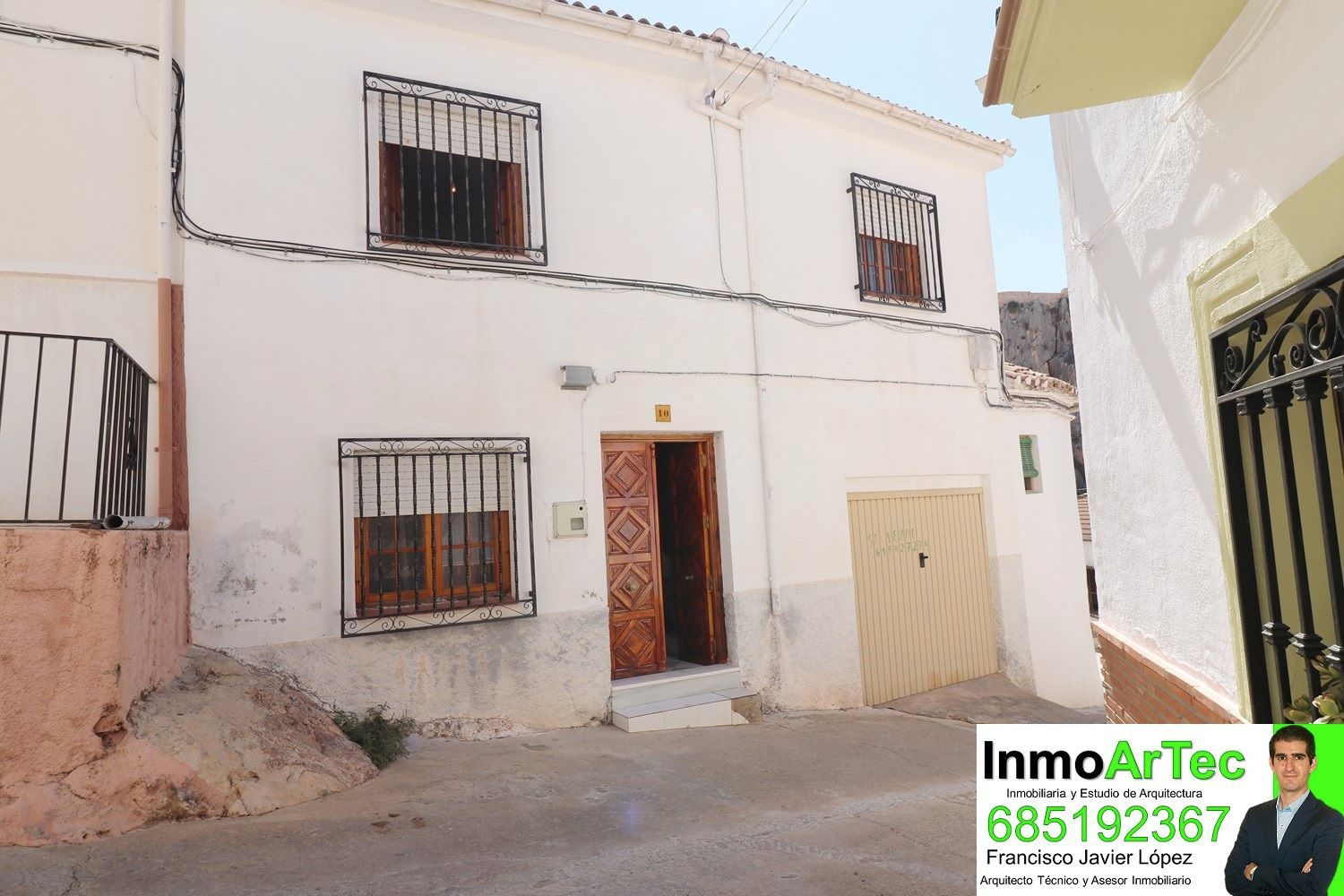 Exterior view of House or chalet for sale in Illora  with Terrace